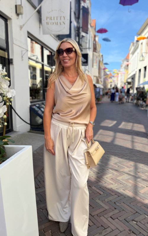 Nadia Top Waterval Gold