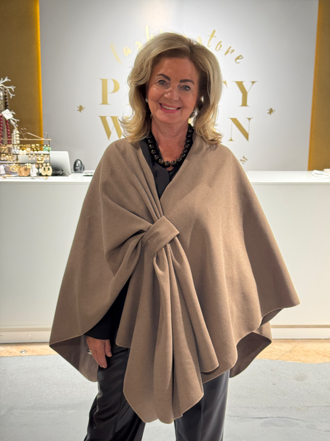 Omslagdoek Rina Taupe - Afbeelding 2