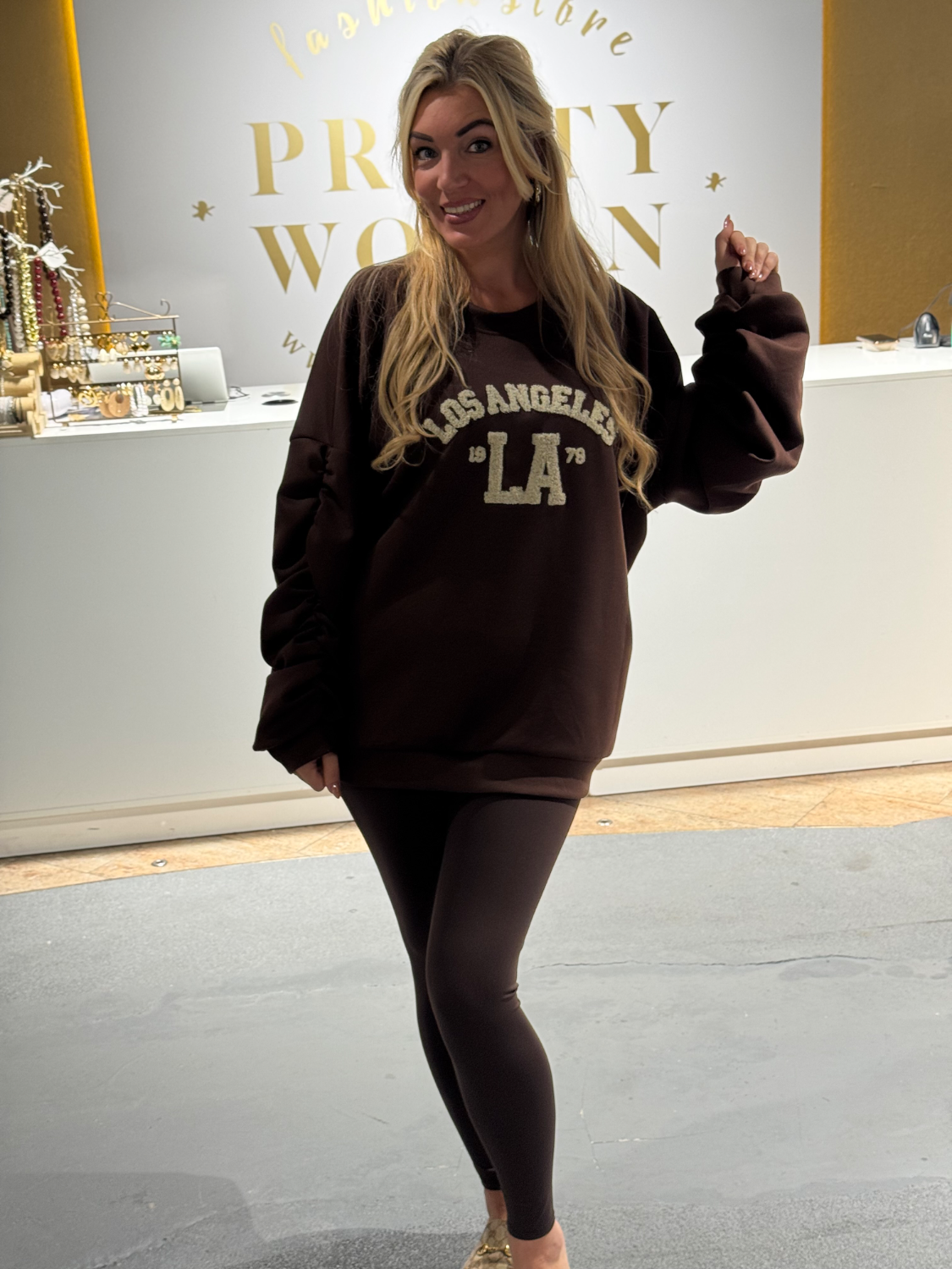 Los Angeles Trui Brown - Afbeelding 2