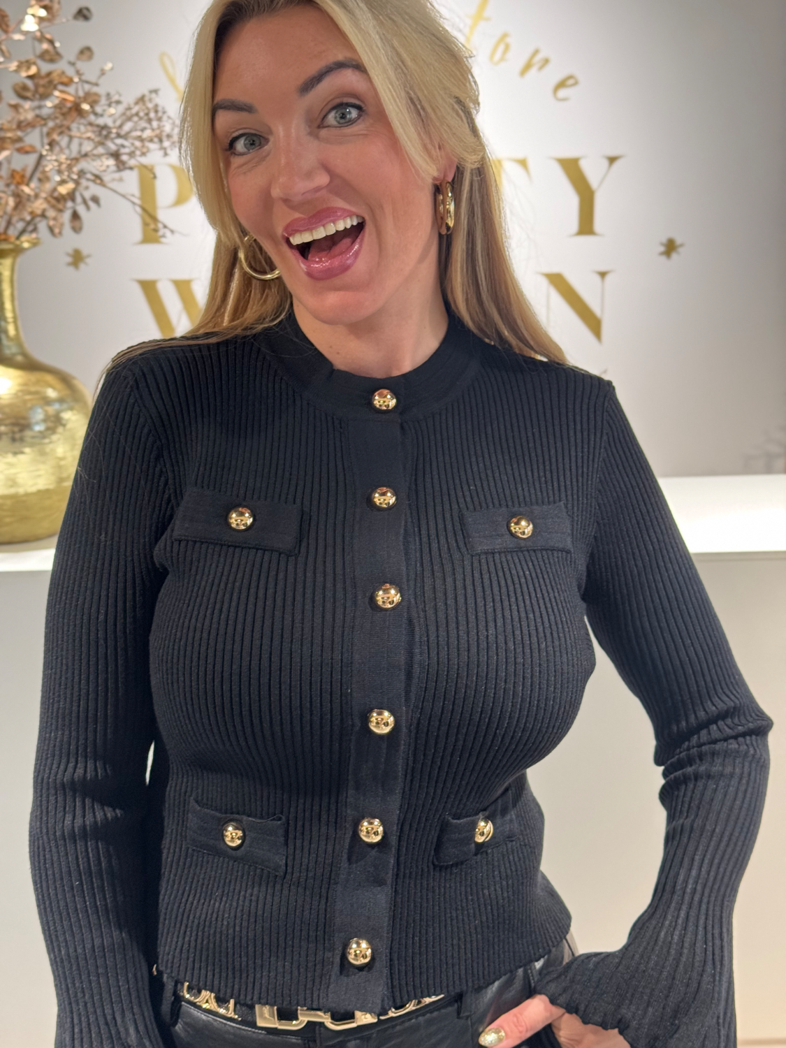 Amelie Batwing Top Black - Afbeelding 2