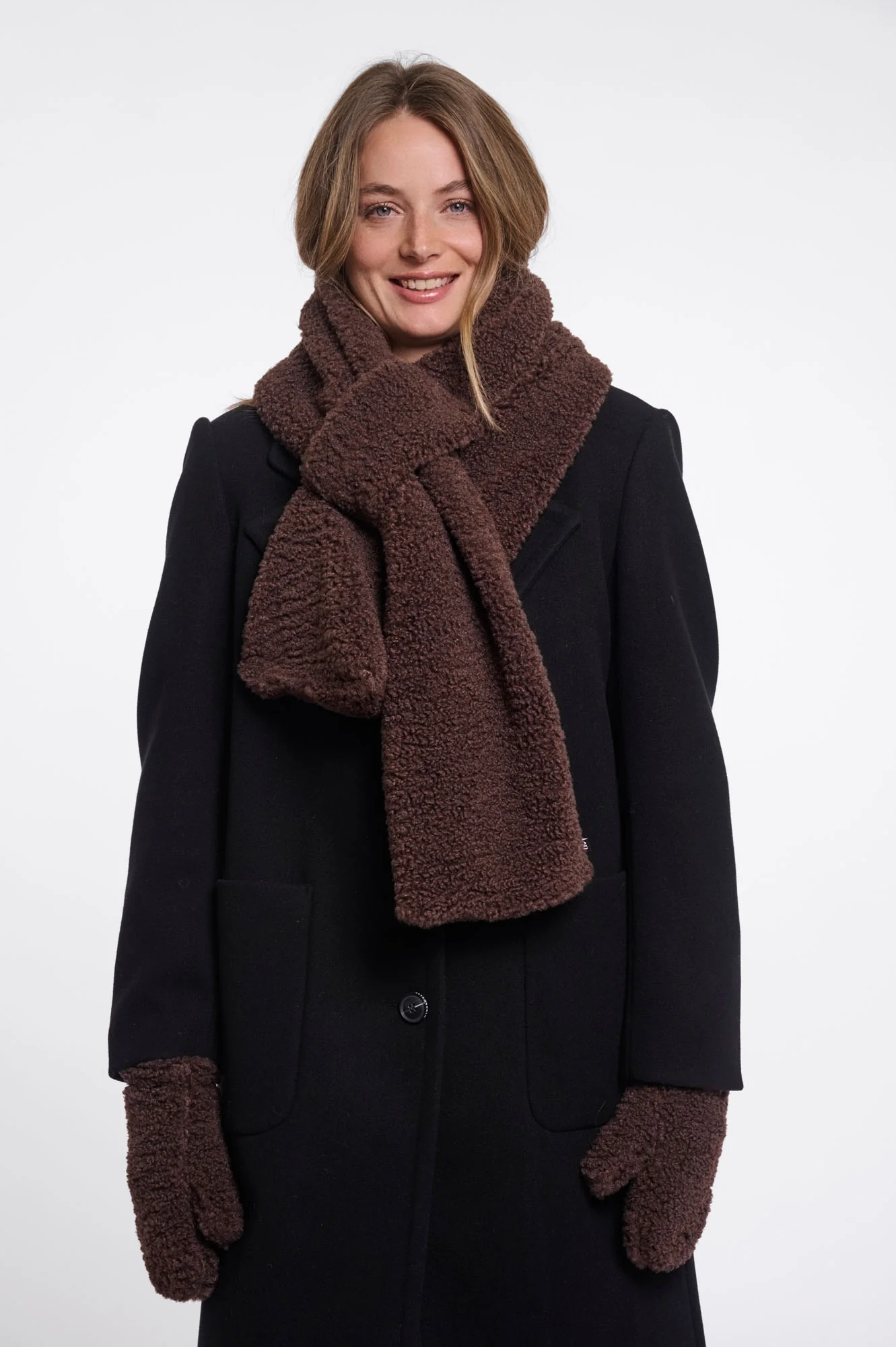 Rino & Pelle Scarf Asho Teddy Coffee Roast