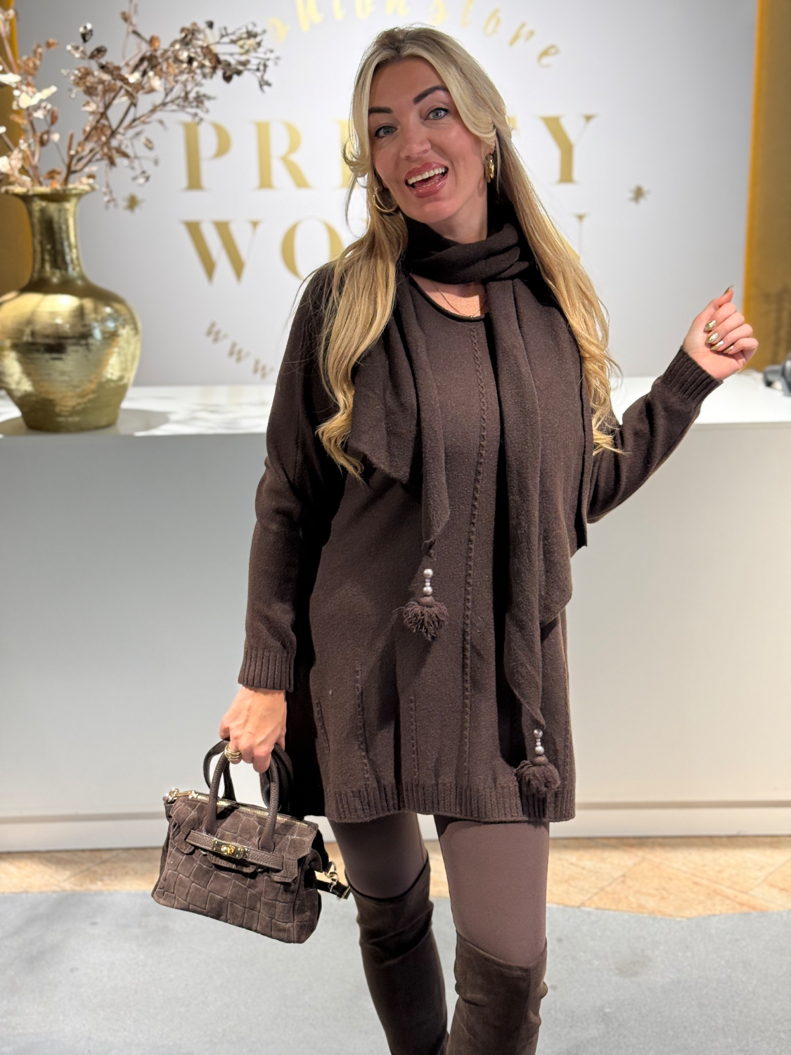 Mila Trui Inclusief Sjaal Brown