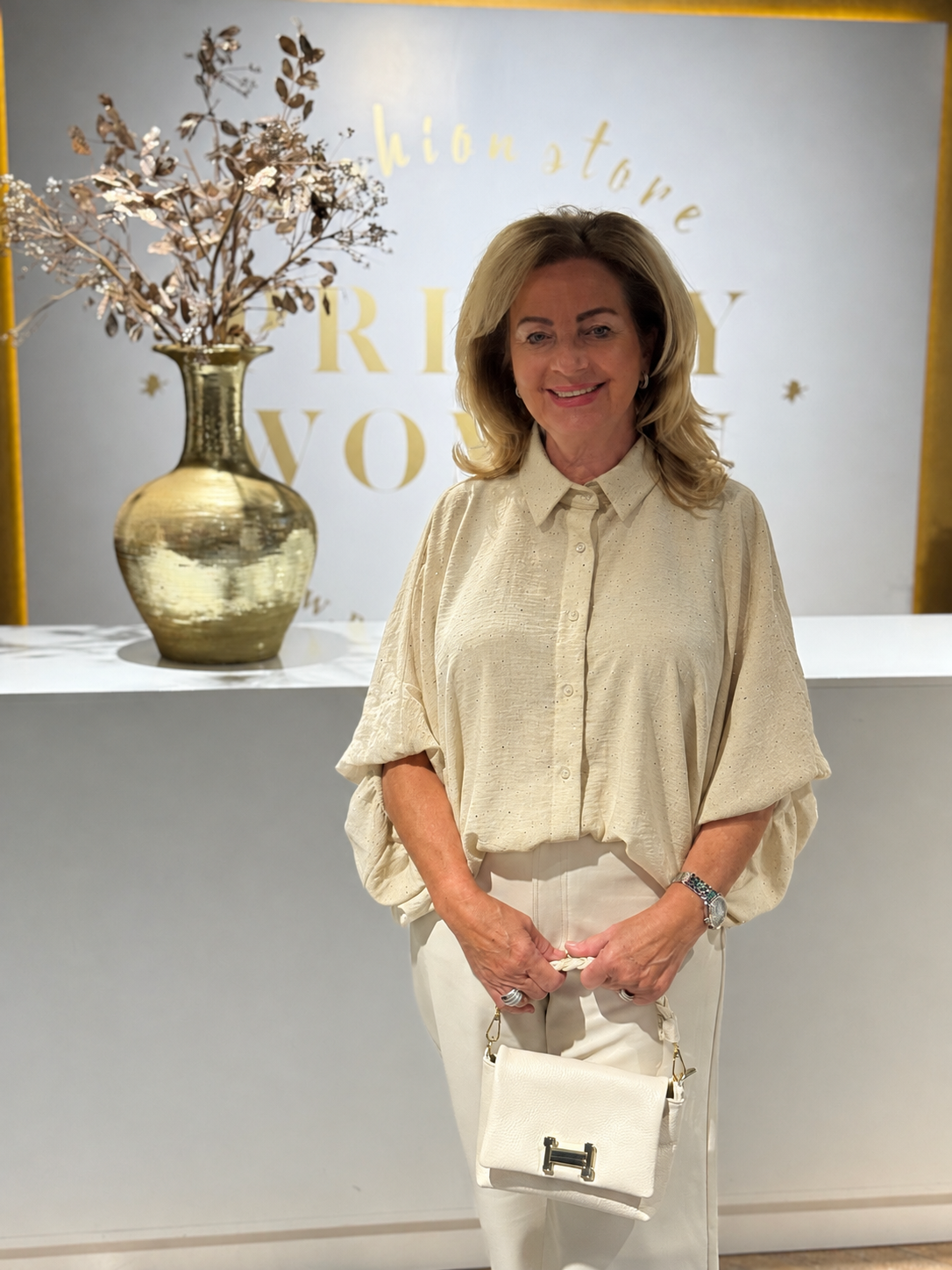 La Vie Blouse Beige