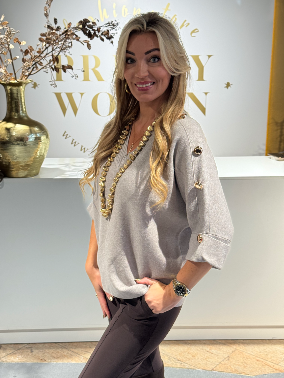 Gold Button Trui Taupe - Afbeelding 3